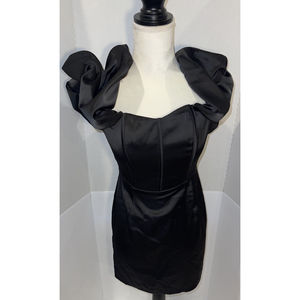 Forever 21 “ Short Le Black”  Dress - Black - Size S